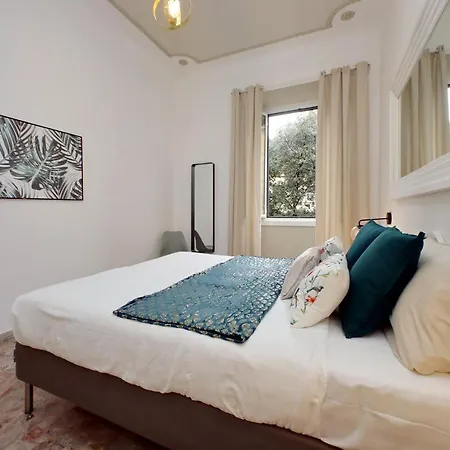 Flatinrome Termini 1 רומא